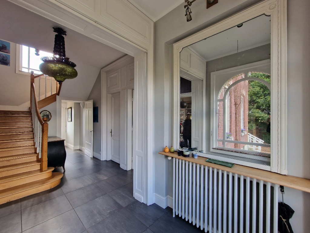 Belle demeure bourgeoise aux portes de lambersart  Photo 3 - Paris Lille Immobilier