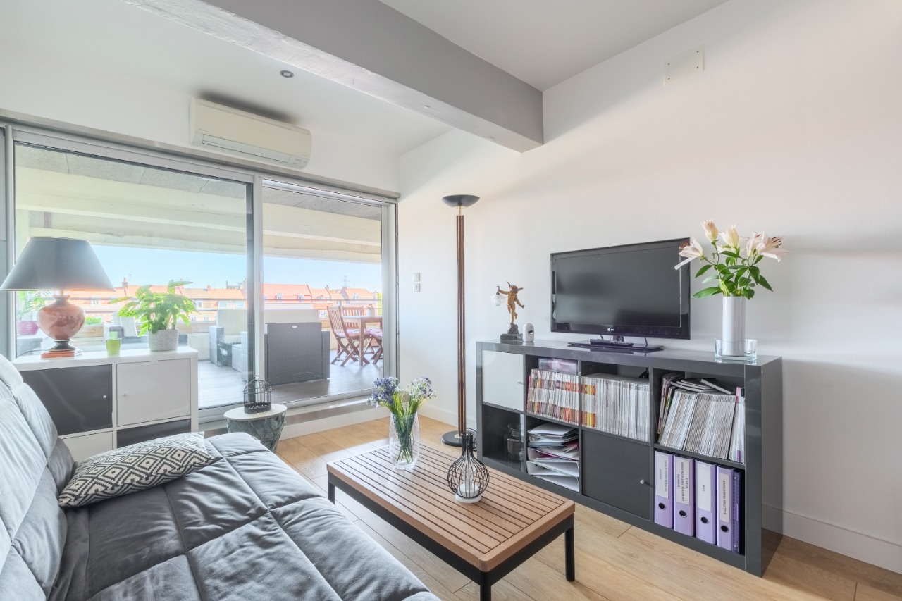 Loft triplex 4 chambres 1 bureau  une loggia de 28m Photo 17 - Paris Lille Immobilier
