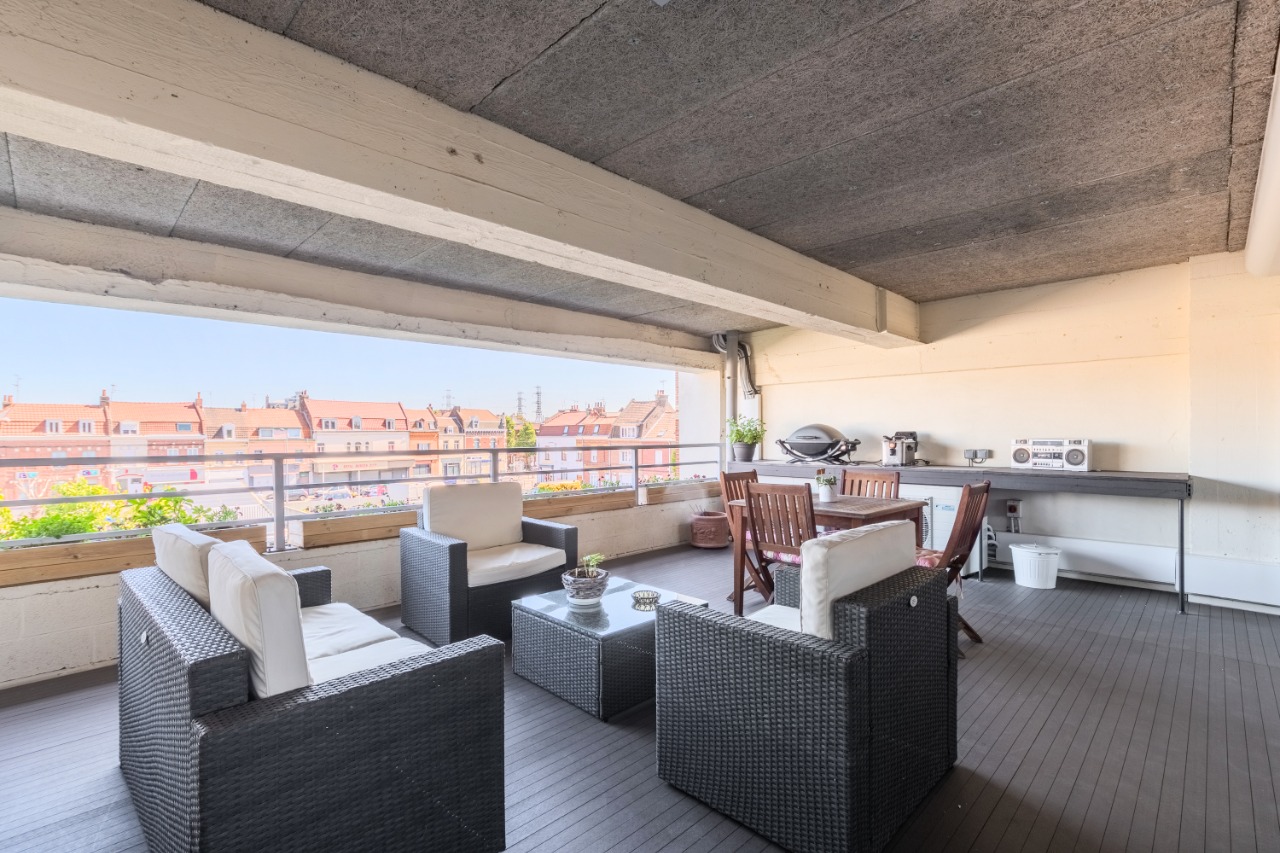 Loft triplex 4 chambres 1 bureau  une loggia de 28m Photo 18 - Paris Lille Immobilier